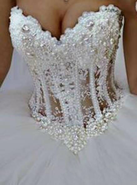 Gorgeous Mermaid Wedding Gown Embroidered Floral Lace Bridal Dresses Sexy V-Neck Backless Wedding Dress robe de mariage